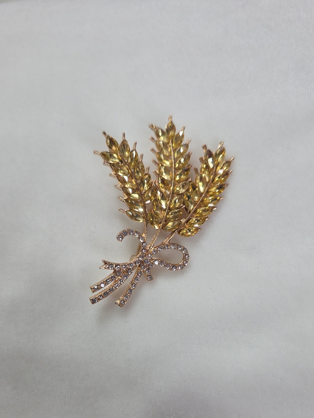 Women's Fall Yellow Wheat Brooch Retro Style Gold Tone Pin Rhinestones Elegant